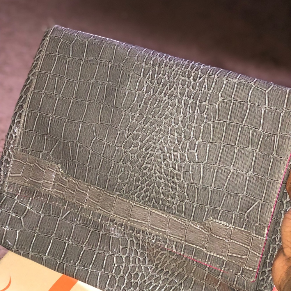 Envelope clutch